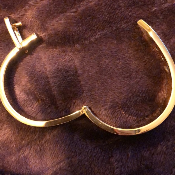 Bracelet - Picture 3 of 3
